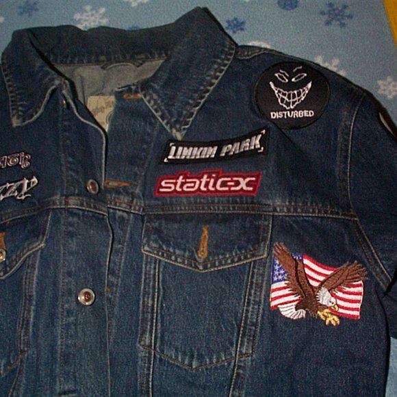 Denim Jean jacket with band patches Metallica OZZY Black Sabbath Linkin Park - Picture 3 of 9